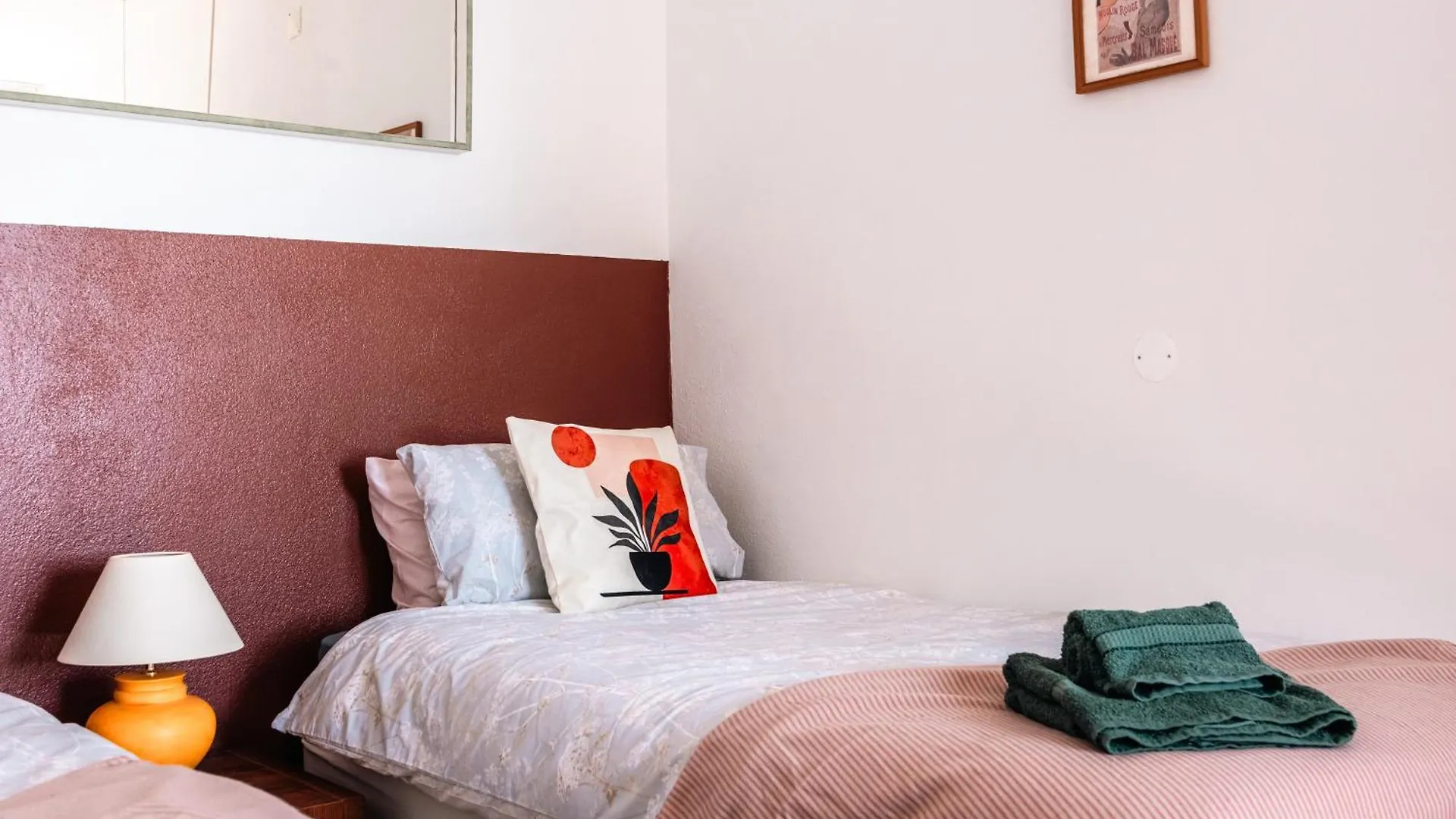 Guest house Seaview Ensuite Rooms In Sagres Centre - Casa Maluka Portugal