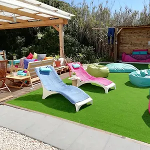 Blacksheep & Surf Guest house